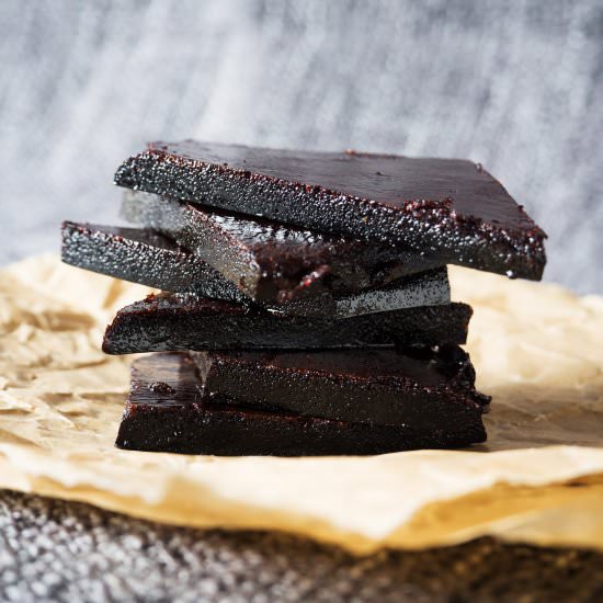 Vegan Bonfire Toffee - Recipe photo by FriFran