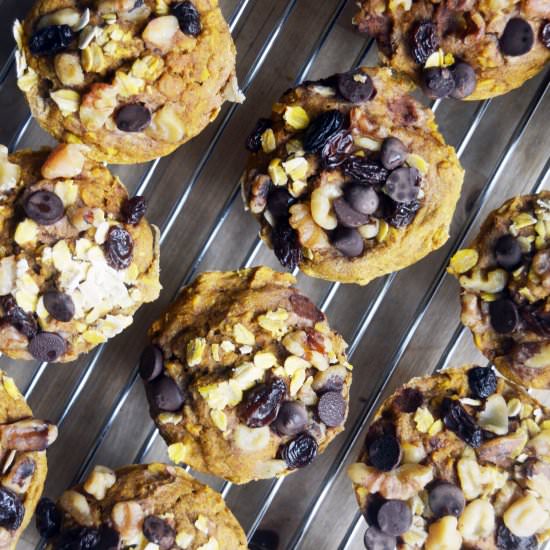 Vegan Pumpkin Spice Muffins - Recipe photo by The Colorful Kitchen