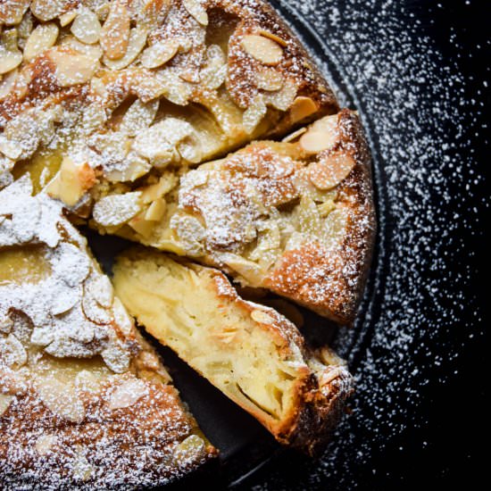 french apple almond cake - Recipe photo by PoLaBaker