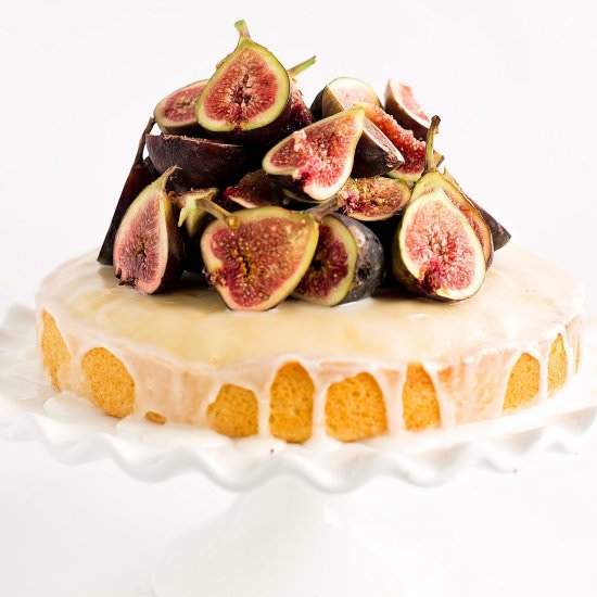 Simple Lemon Cake w/ Fresh Figs - Recipe photo by trufflesandtrends