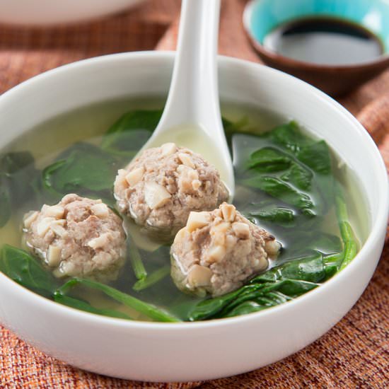 My Mom’s Pork Meatball Spinach Soup - Recipe photo by Lokness