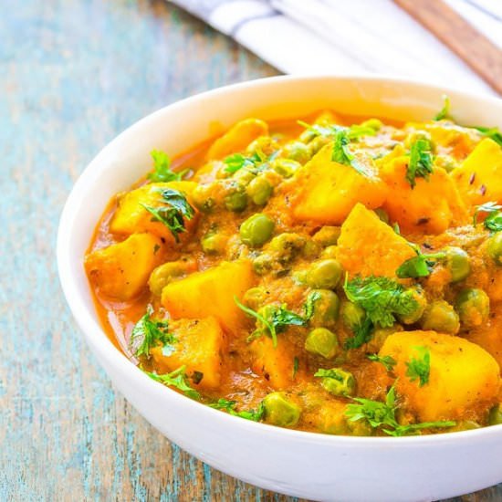 Restaurant Style Aloo Matar - Recipe photo by Priyanka DK