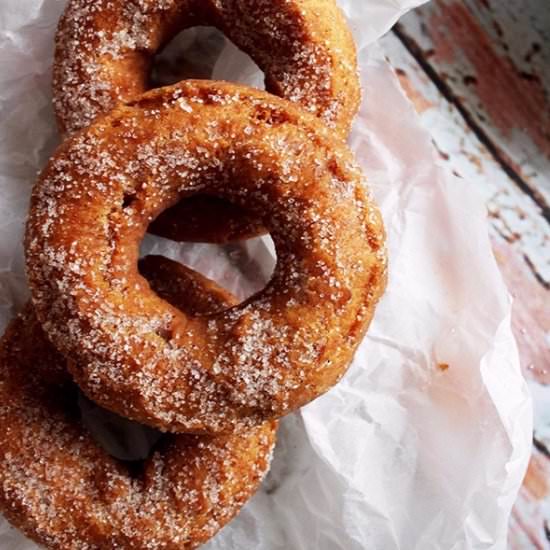 Pumpkin Doughnuts - Recipe photo by micky apostu