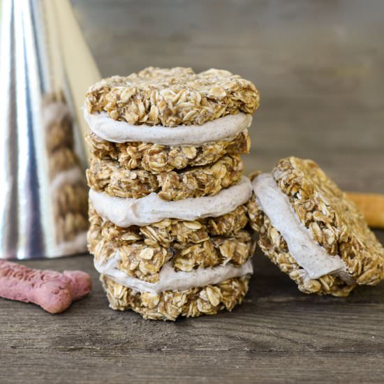 Puppy Oatmeal Creme Pies - Recipe photo by SouthernParm