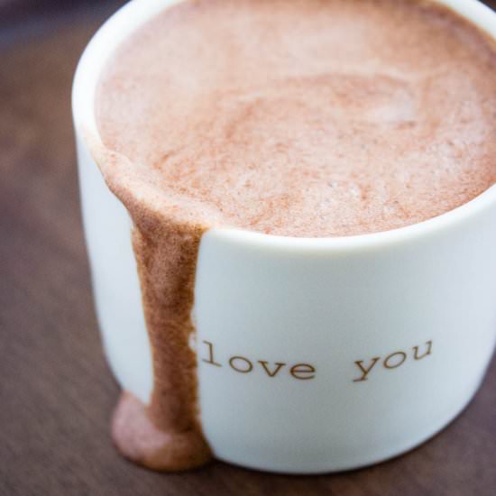 Vegan Hot Chocolate - Recipe photo by aline_made