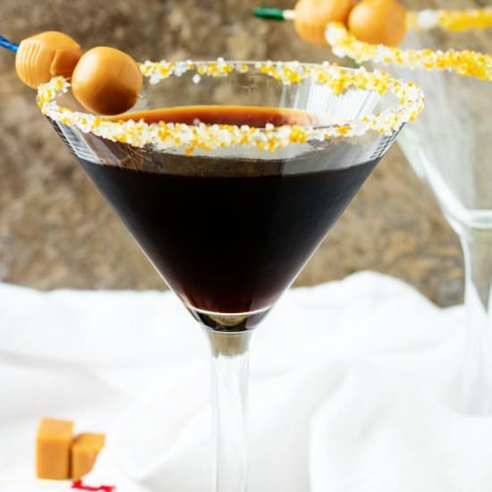 Salted Caramel Coffee Martini - Recipe photo by berlyskitchen