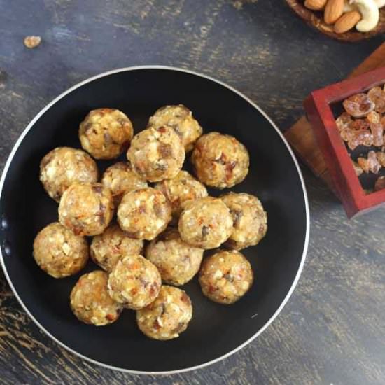Gond ke Laddu - Recipe photo by udupi-recipes