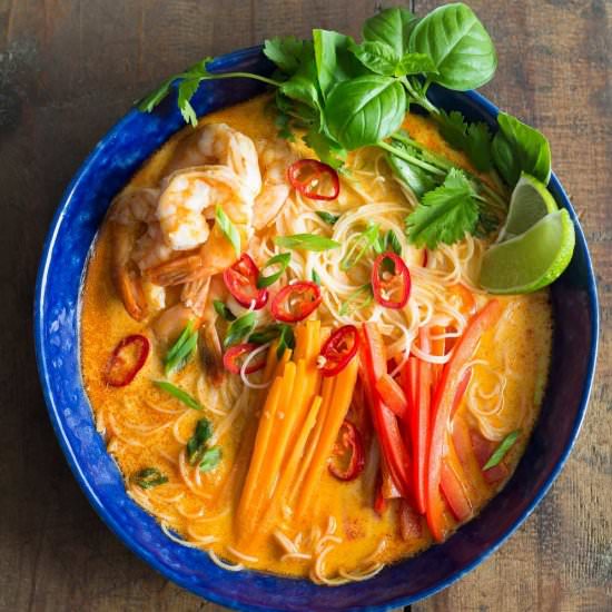 Coconut Curry Soup - Recipe photo by GreenHealthyCooking