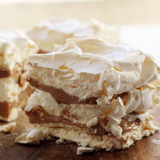 Chocolate Meringue Cake - Recipe photo by Aliki_cy