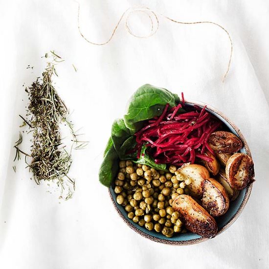 Buddha Bowl - Recipe photo by snapsfotografia