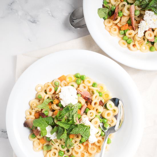 Delicious pasta with peas & speck - Recipe photo by fifthfloor.kitchen