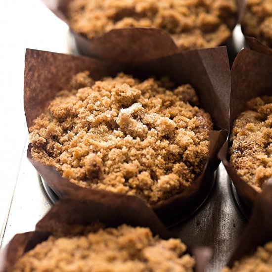 Whole Wheat Pecan Crumb Muffins - Recipe photo by trufflesandtrends