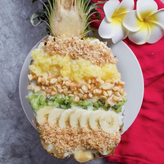 Hawaiian Pineapple Smoothie Bowl - Recipe photo by sinfulnutrition
