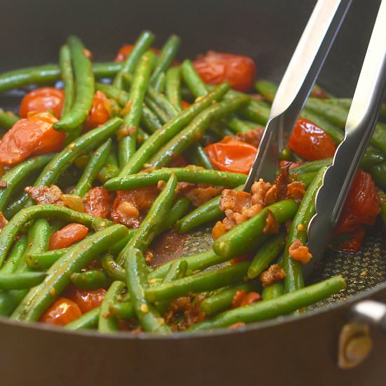 Green Beans with Bacon and Tomatoes - Recipe photo by onionringsandthings