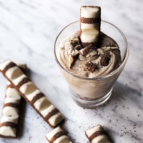 Kinder Dessert in a Cup - Recipe photo by snapsfotografia
