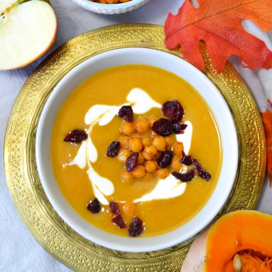 Pumpkin & Apple Soup with Chickpeas - Recipe photo by Danella - Volg de kruimels