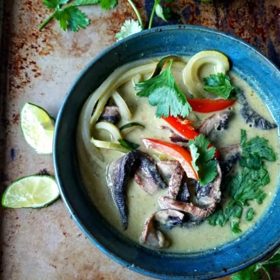 Vegan Laksa With Zucchini and Peppers - Recipe photo by mangotomato