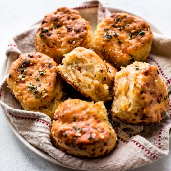 Homemade Cheddar Biscuits - Recipe photo by sallysbakingaddiction