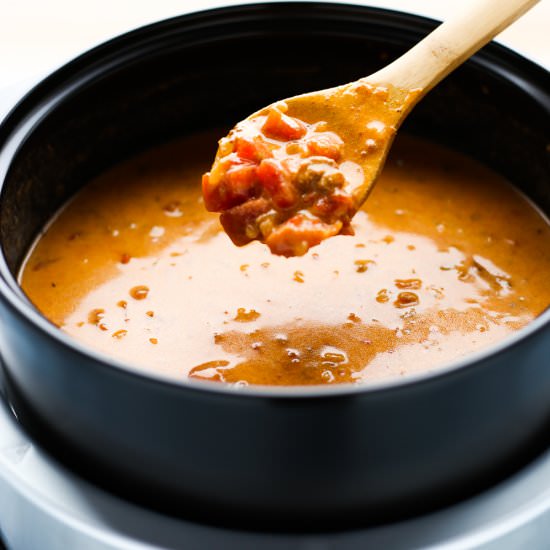 Spicy Chili Cheese Dip - Recipe photo by 3ScoopsofSugar