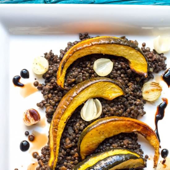 Roasted Acorn Squash with Lentils - Recipe photo by sugarlovespices