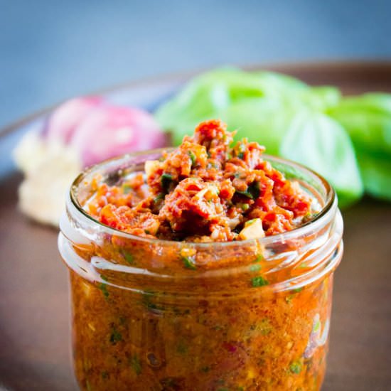 Sun-dried Tomato Pesto - Recipe photo by aline_made