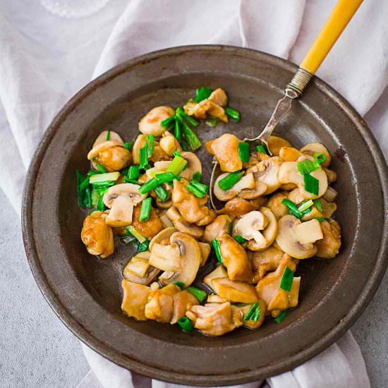 Chicken And Mushroom Stir Fry - Recipe photo by cookingwithlei