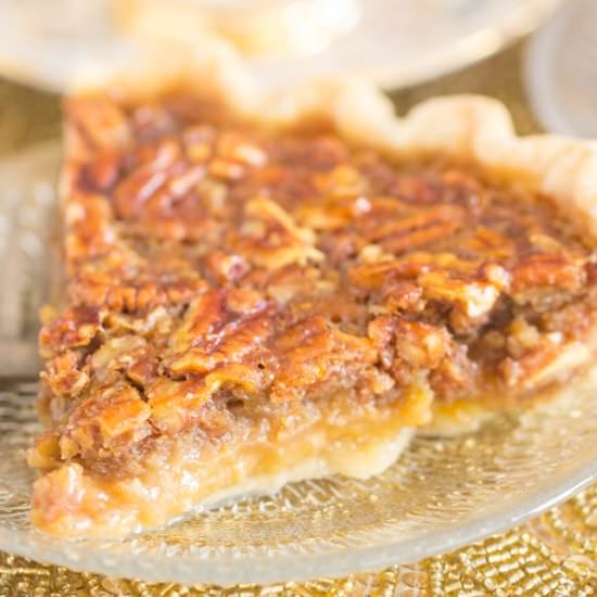 Honey Pecan Pie - Recipe photo by thegoldlininggirl