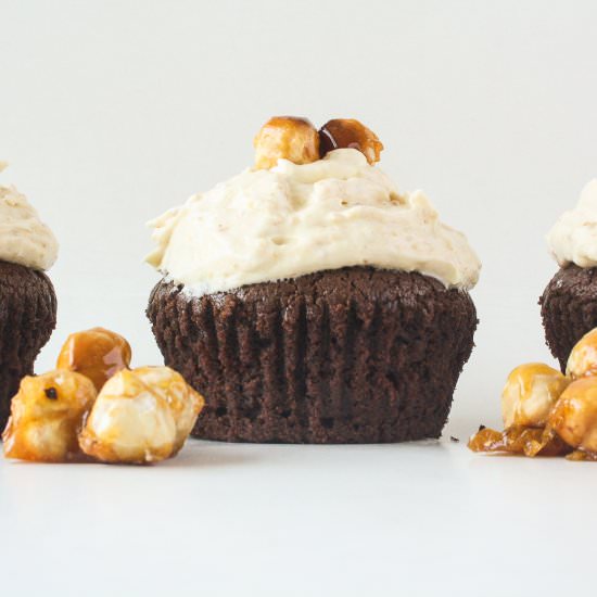 Hazelnut Praline Frosted Cupcakes - Recipe photo by The Desserted Girl
