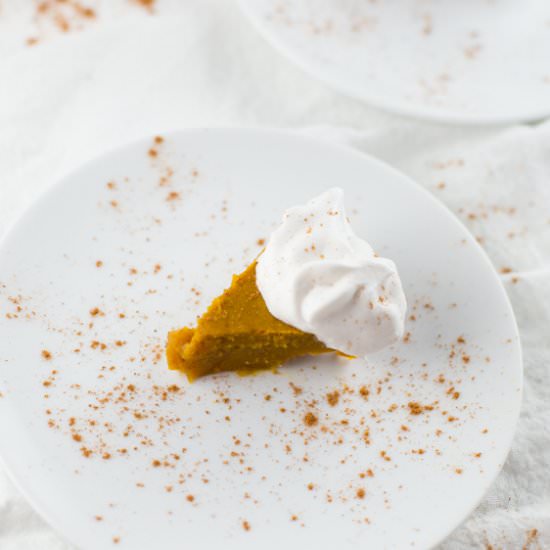 Mini Vegan Pumpkin Pies - Recipe photo by Seasonly Creations