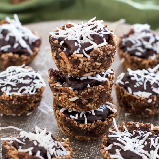 Healthy Chocolate-Coconut Baskets - Recipe photo by loveinmyoven