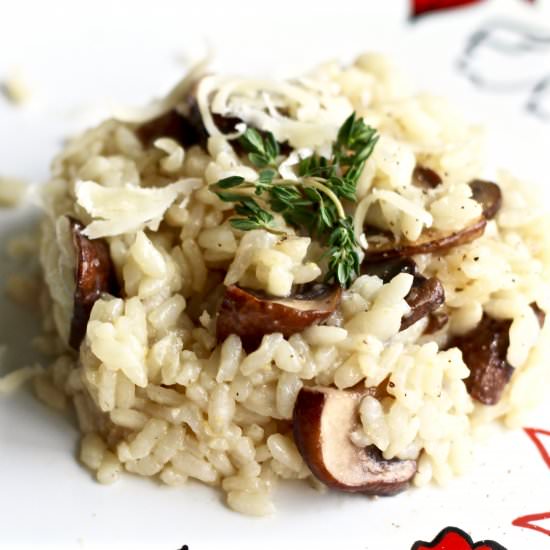 Classic Mushroom Risotto - Recipe photo by YuliCooks