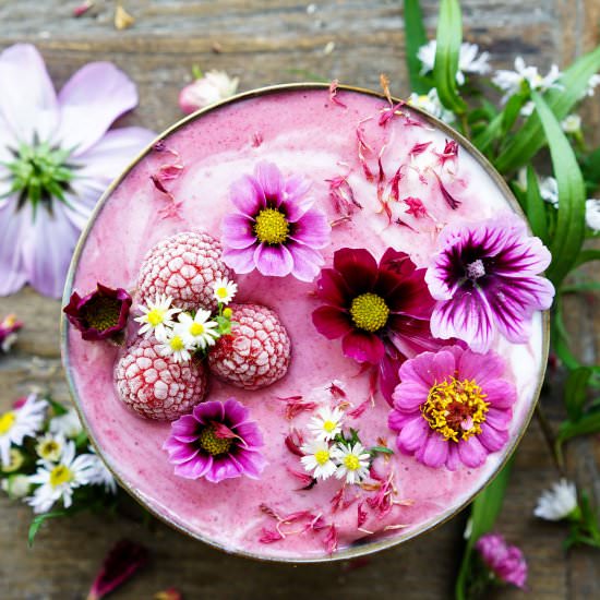 Raspberry-Yogurt-Smoothie - Recipe photo by breakfastwithflowers