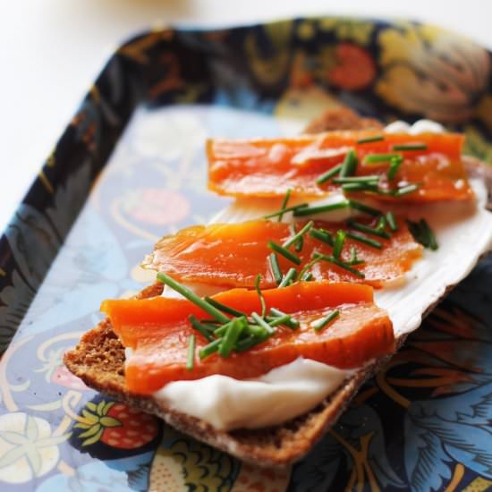 Vegan Smoked Salmon - Recipe photo by Elegantlyvegan