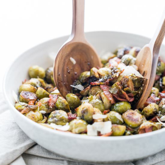 Roasted Brussels Sprouts with Bacon - Recipe photo by freeyourfork