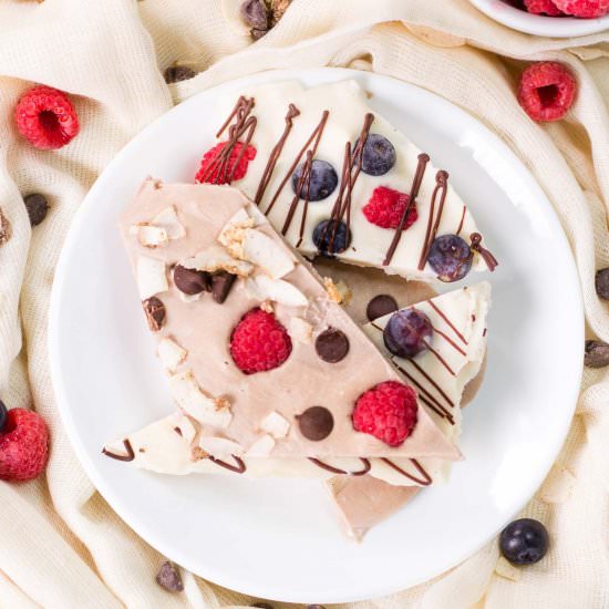 Frozen Yogurt Bark - Recipe photo by veggiebalance
