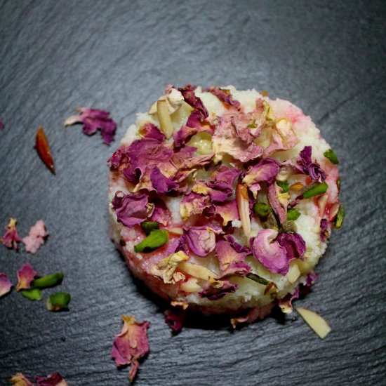 Aloo Aur Gulab Ka Halwa - Recipe photo by Reetu Uday Kugaji