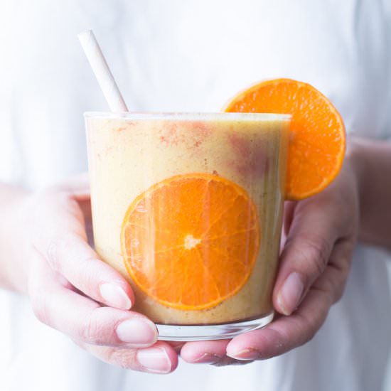 Spiced Orange winter smoothie - Recipe photo by TheLittlePlantation