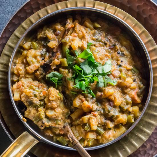 Green Beans Potato Gravy - Recipe photo by Cookilicious