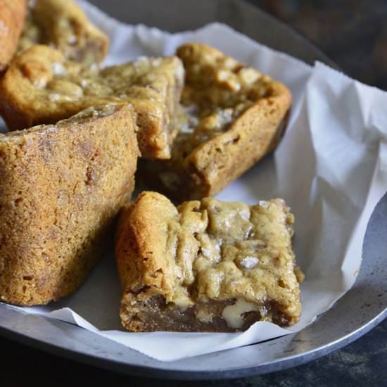 Flourless Pecan Pie Blondies - Recipe photo by AnEdibleMosaic