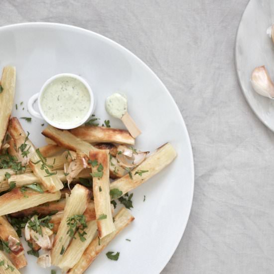 Garlic Cassava (Baked) Fries - Recipe photo by anadegenaar