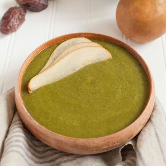 Pear ‘n Date Smoothie Bowl - Recipe photo by Solluna333
