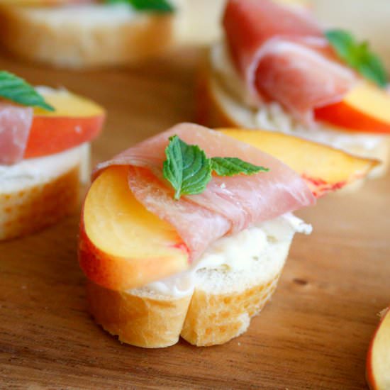 Brie Peach and Prosciutto Crostini - Recipe photo by jordanseasyentertaining