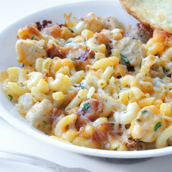 Baked Chicken, Bacon & Ranch Macaroni & Cheese - Recipe photo by Cooking Creation