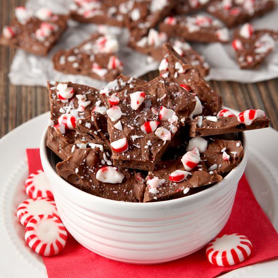 Peppermint Mocha Bark - Recipe photo by browniebites