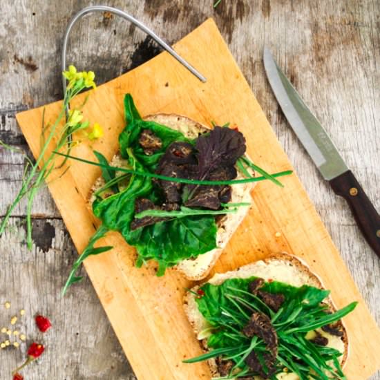 Beef Jerky Arugula Sandwich - Recipe photo by rebelskitchen
