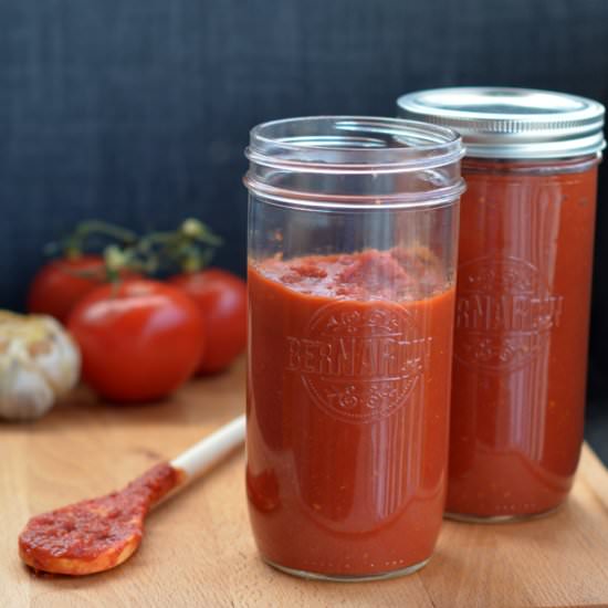 Roasted Garlic Tomato Sauce - Recipe photo by My Flourless Kitchen