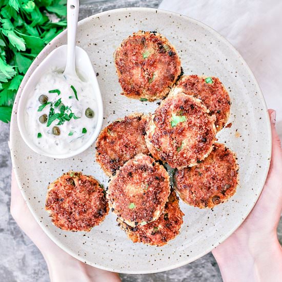 Crispy Fish Cakes - Recipe photo by killingthyme