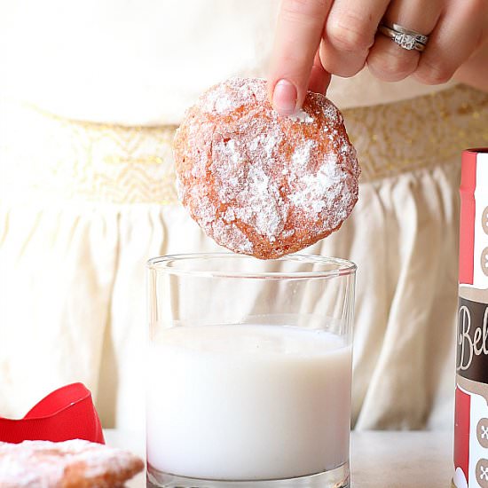 Christmas Crinkle Cookies - Recipe photo by Delightful Mom Food