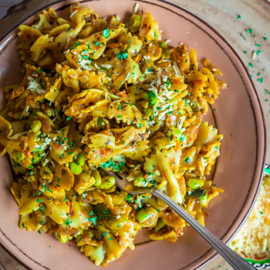 One Pot Indian Curry Pasta - Recipe photo by Cookilicious