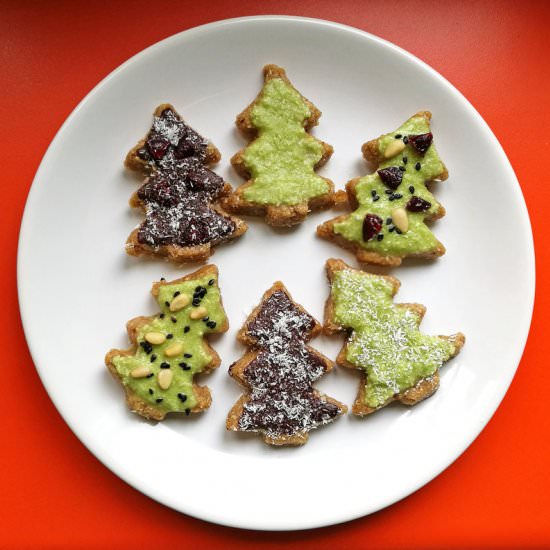 No-Bake Christmas Tree Cookies - Recipe photo by myhealthydessert